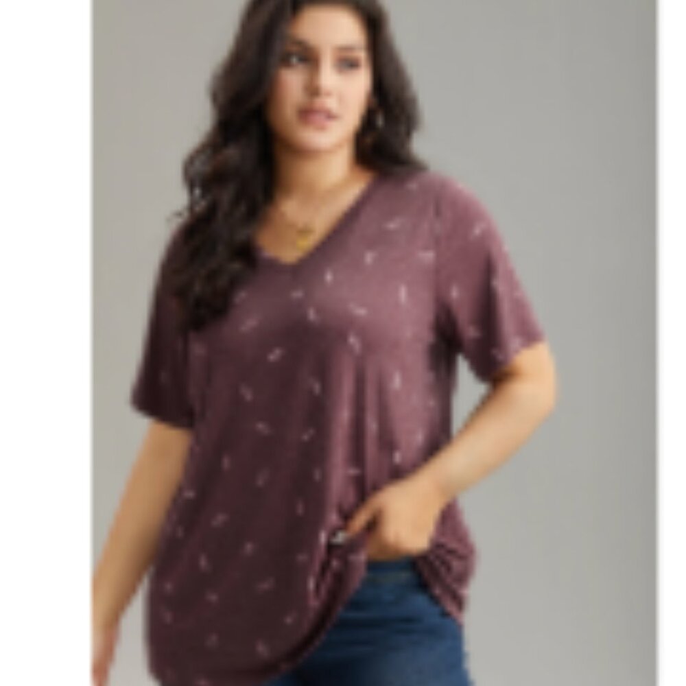 Bloomchic Feather Print V Neck T-shirt